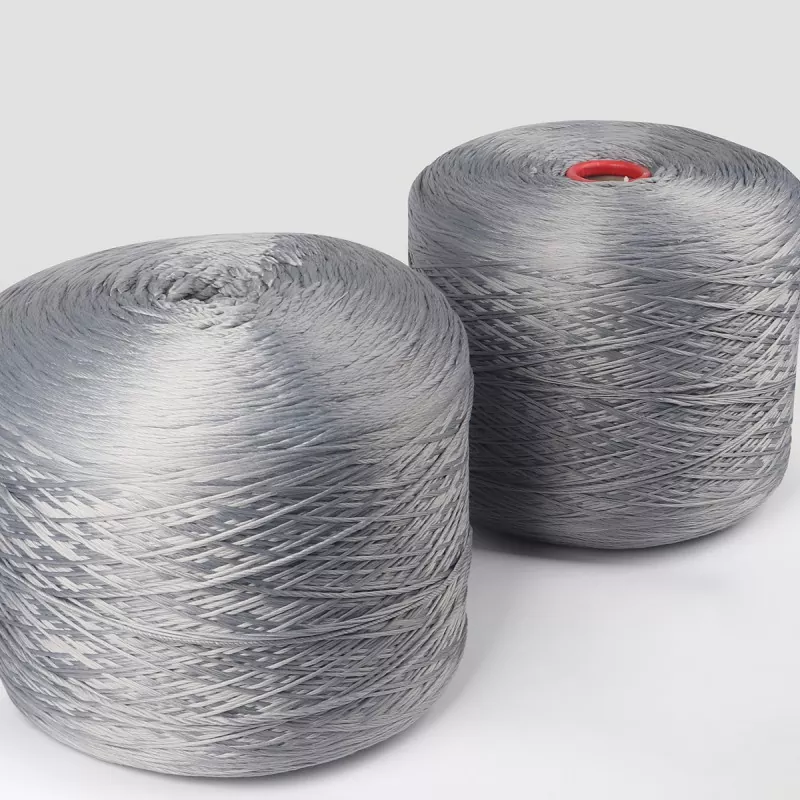 Fil de microfibre de brin combiné gris